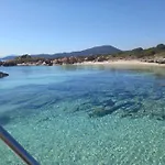 ספינת מלון Sleeping On A Boat In The Island's Bay
